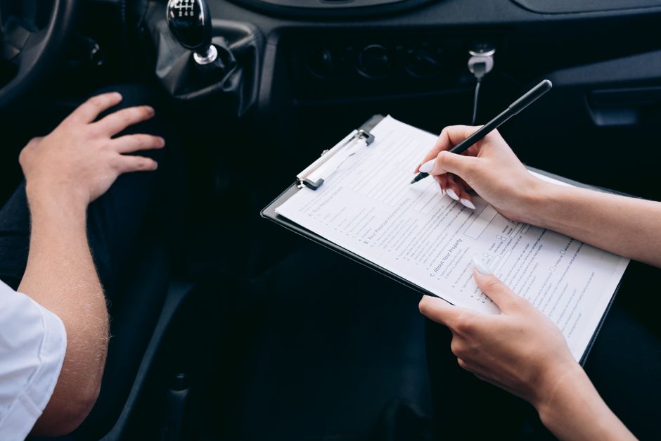 Les avantages des devis d&rsquo;assurance auto en ligne : rapidité et simplicité