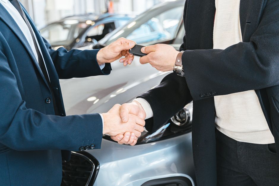 Vendre sa voiture rapidement : astuces et outils incontournables