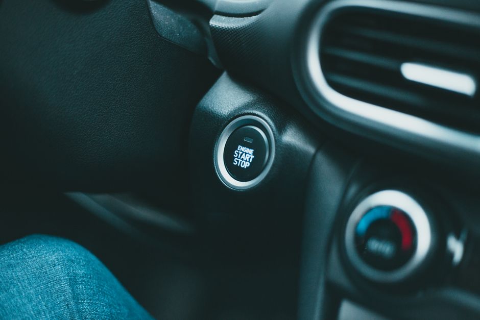 Voiture ne démarre pas : Causes courantes et solutions efficaces
